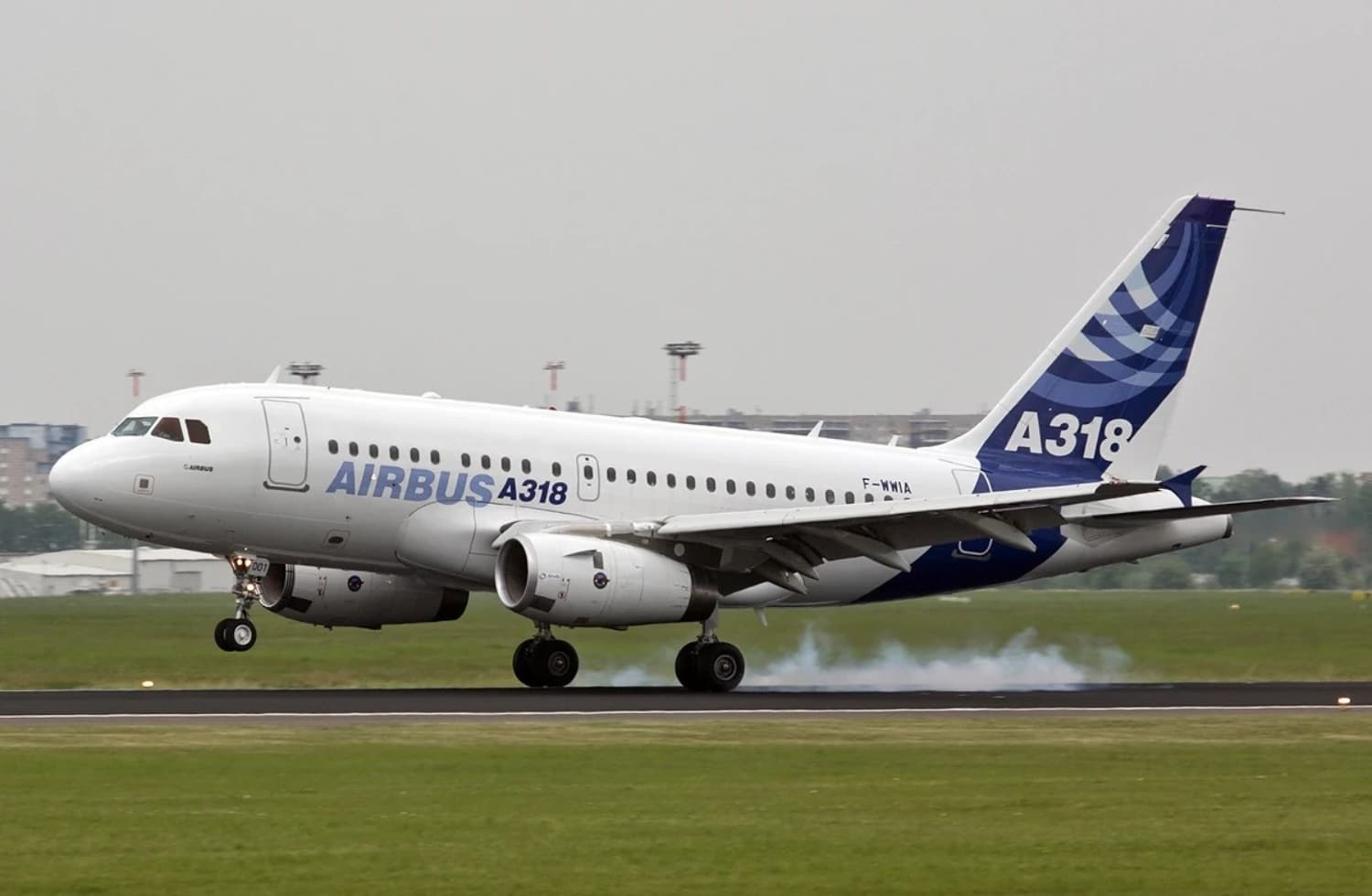 A318