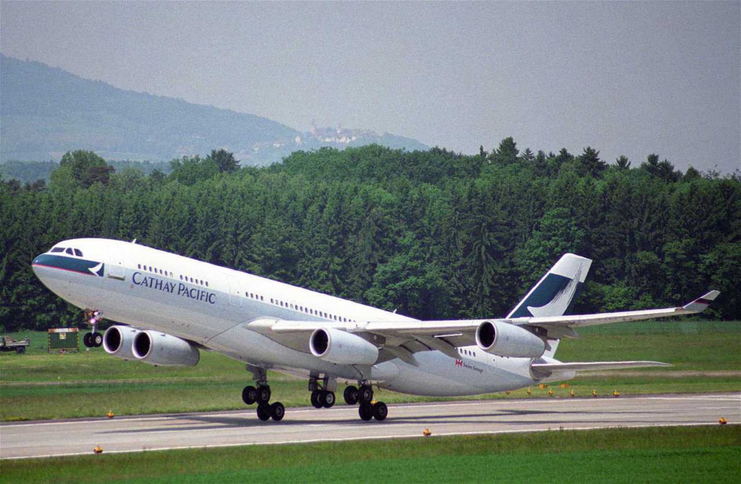A340-200