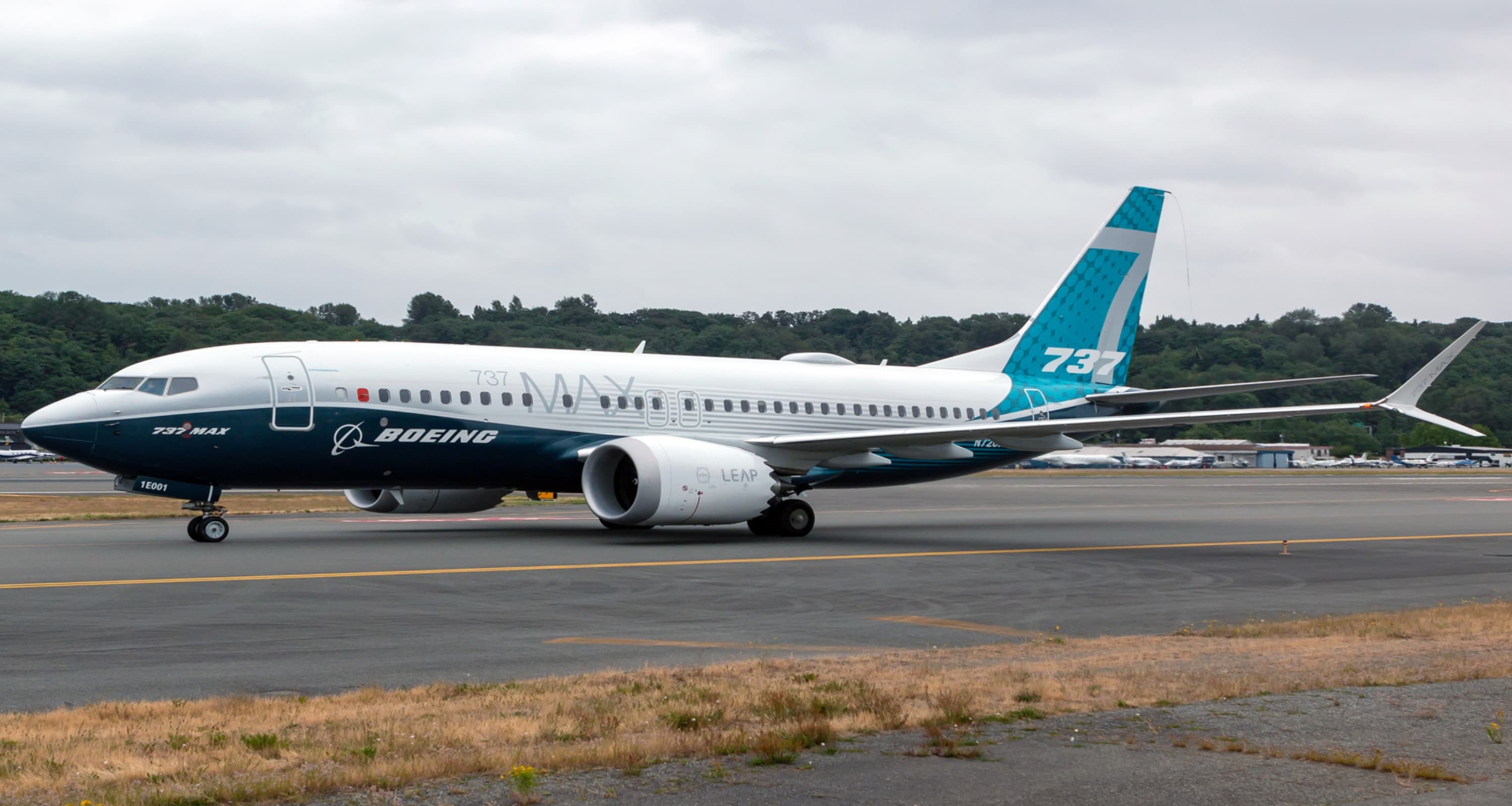 B737 Max 7